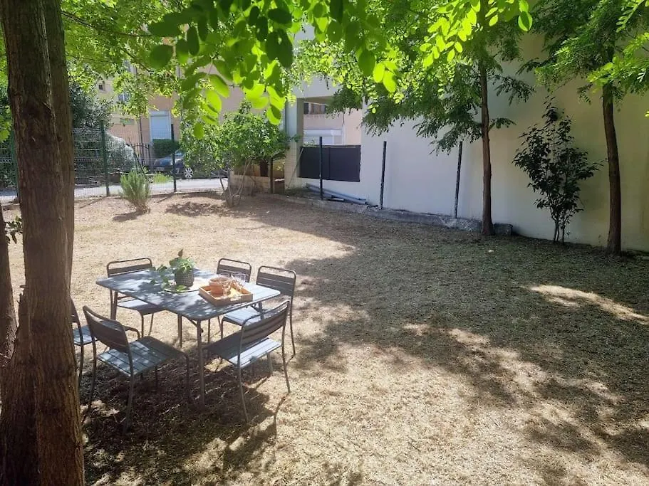 Peaceful City Hideaway In Sisteron France